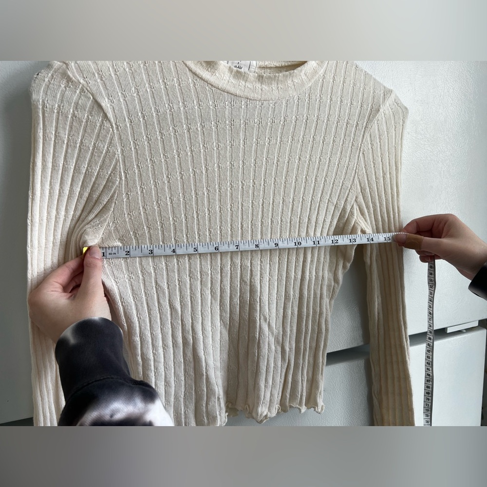 CLEARANCE Women’s Ribbed Cream Colored Long Sleeve Lettuce Trim Shirt - Picture 3 of 6